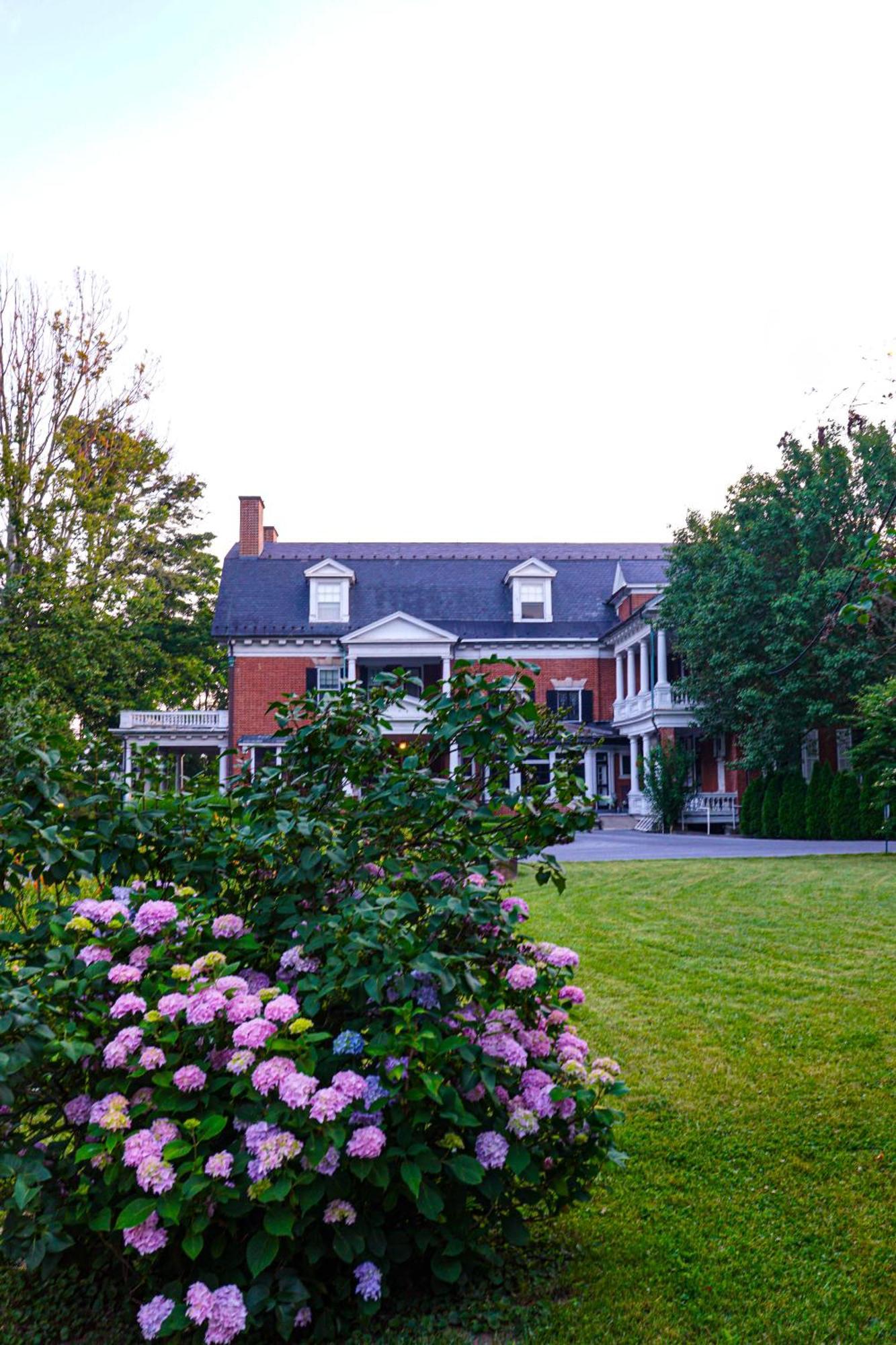 Mercersburg Inn Εξωτερικό φωτογραφία