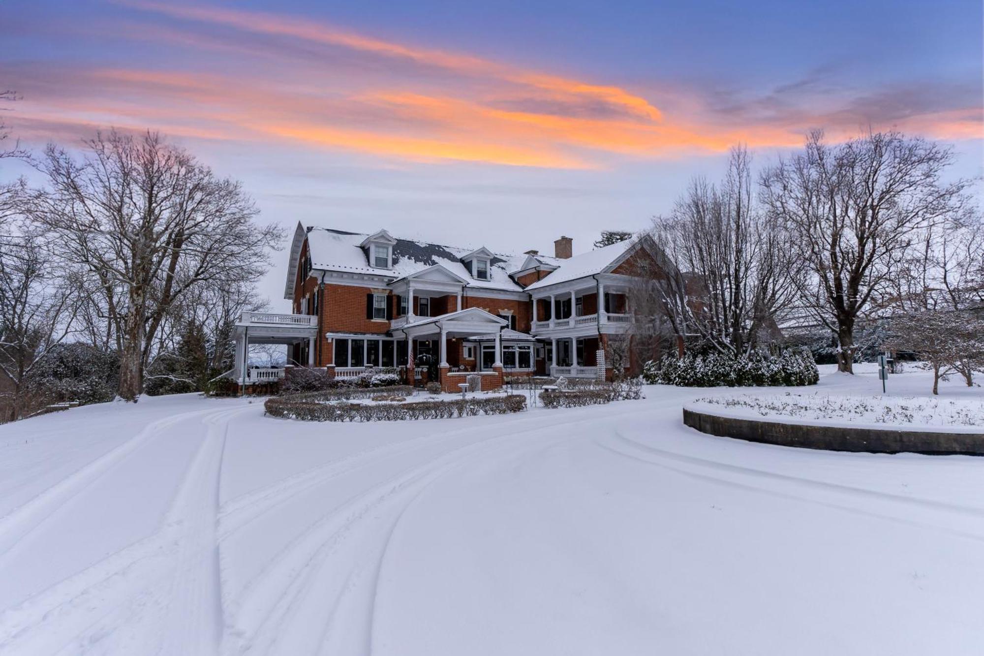 Mercersburg Inn Εξωτερικό φωτογραφία
